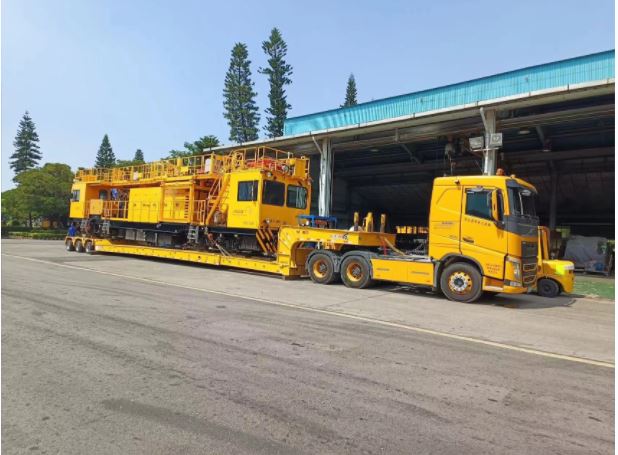 山東液壓軸線特種車制造